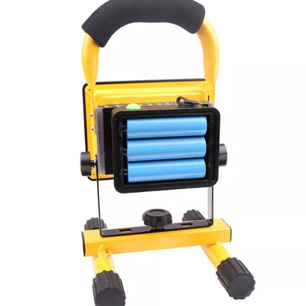 30W Hordozható led reflektor változtatható fényerősséggel / akkumulátoros