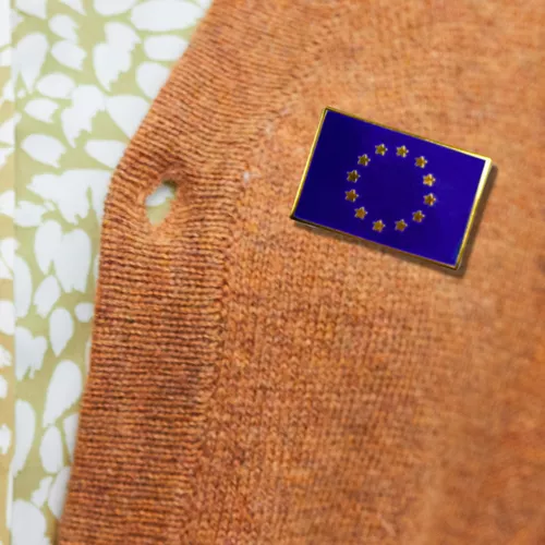 Kitűző - EU zászló, szögletes jelvény