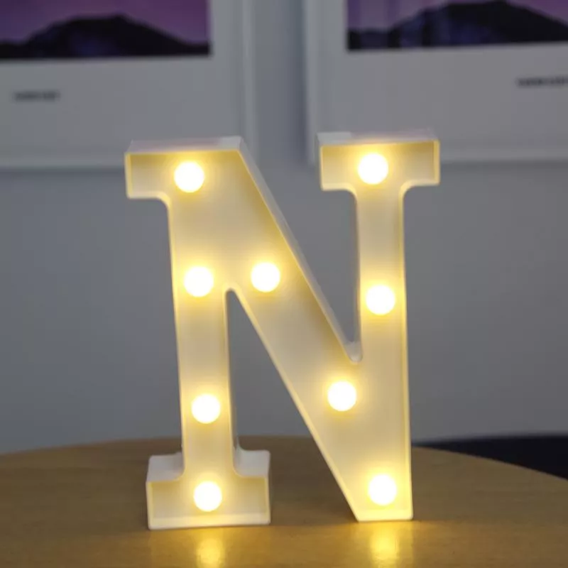 LED világító N betű - 22cm elemes