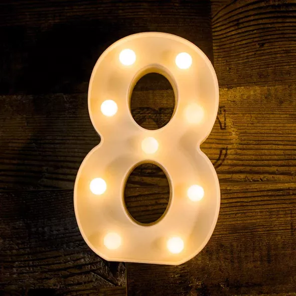 LED világító 8-s szám - 22cm elemes