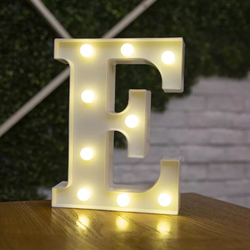 LED világító E betű - 22cm elemes
