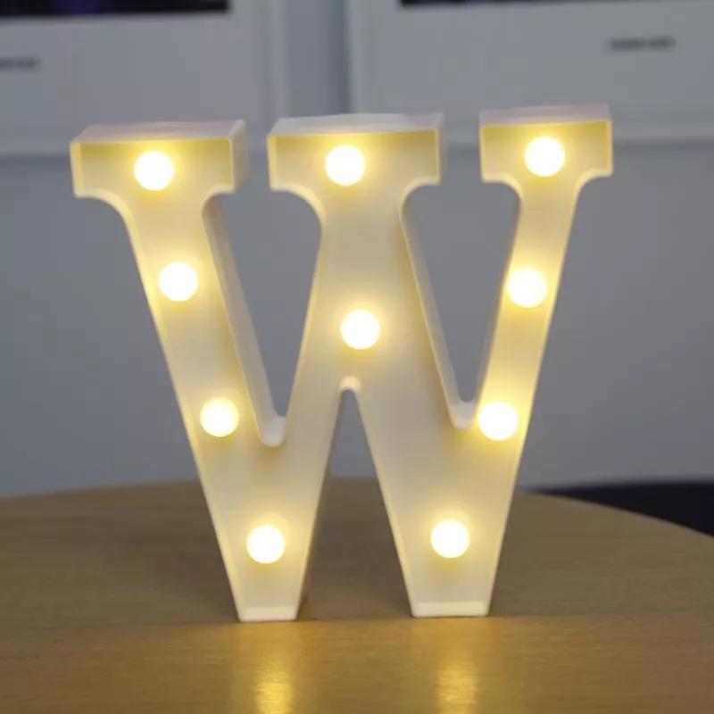 LED világító W betű - 22cm elemes