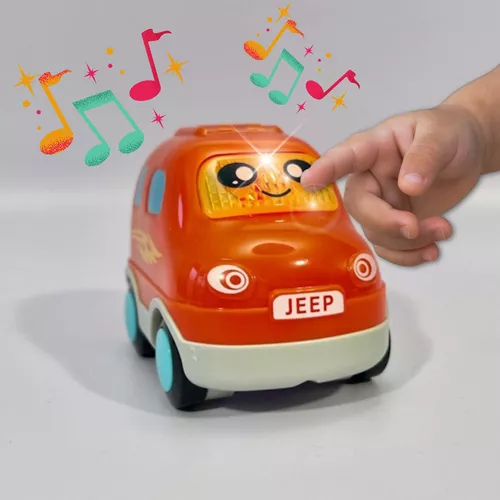 Zenélő és világító kisautó babáknak