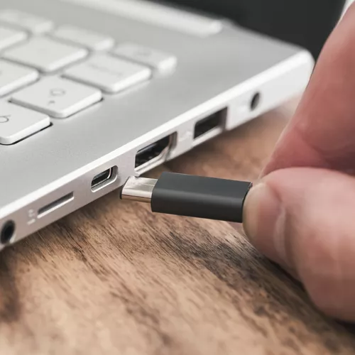 Töltő- és adatkábel, PRÉMIUM MINŐSÉG / Android, iPhone (5+) kompatibilis - Android / USB Type C (fekete)